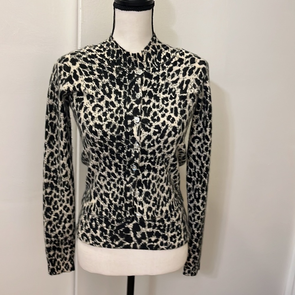 Guess collection sweater set